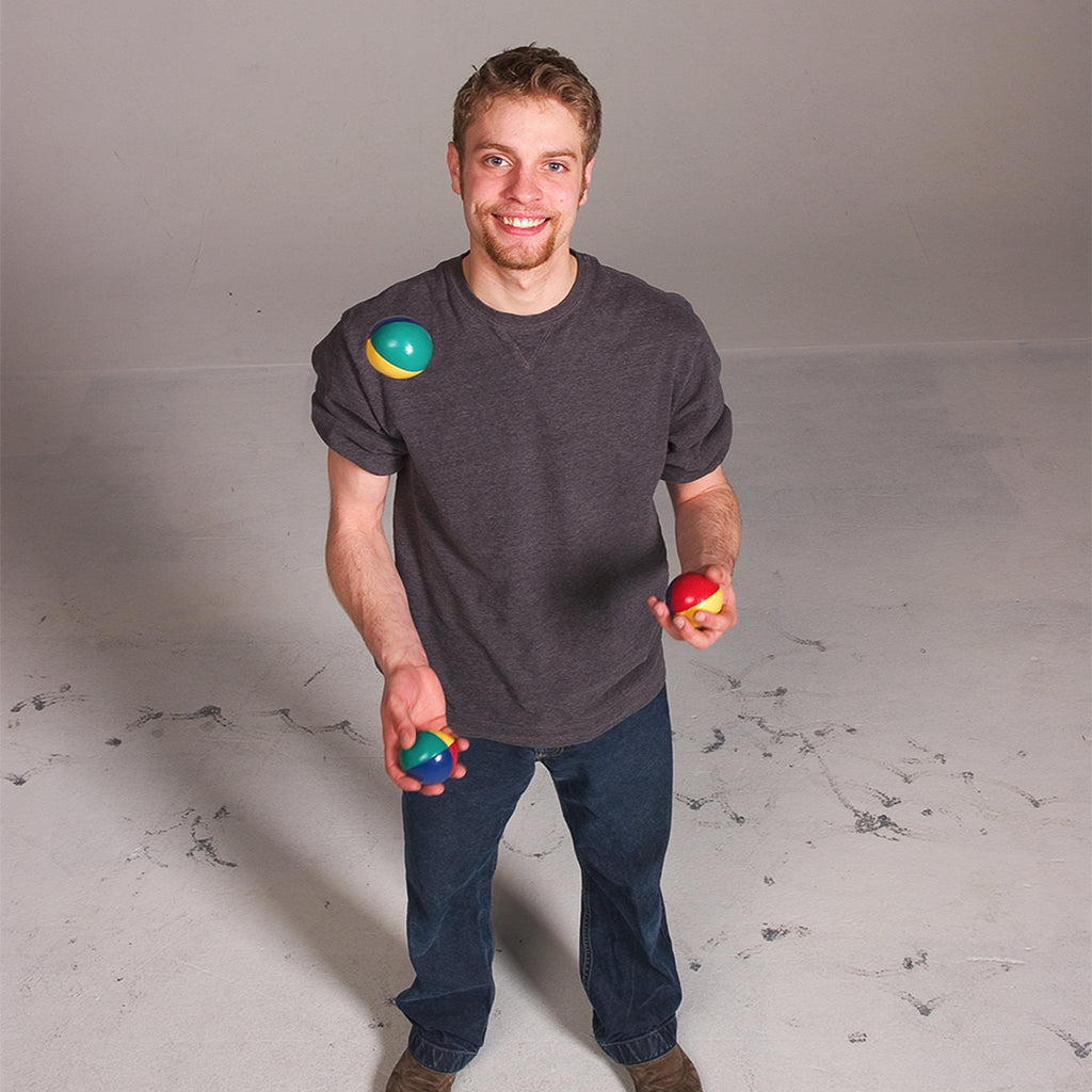 Duncan Juggling Balls juggling demonstration